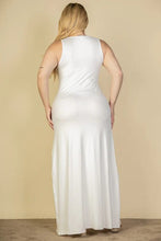 Load image into Gallery viewer, Plus Size Plunge Neck Thigh Split Maxi Dress
